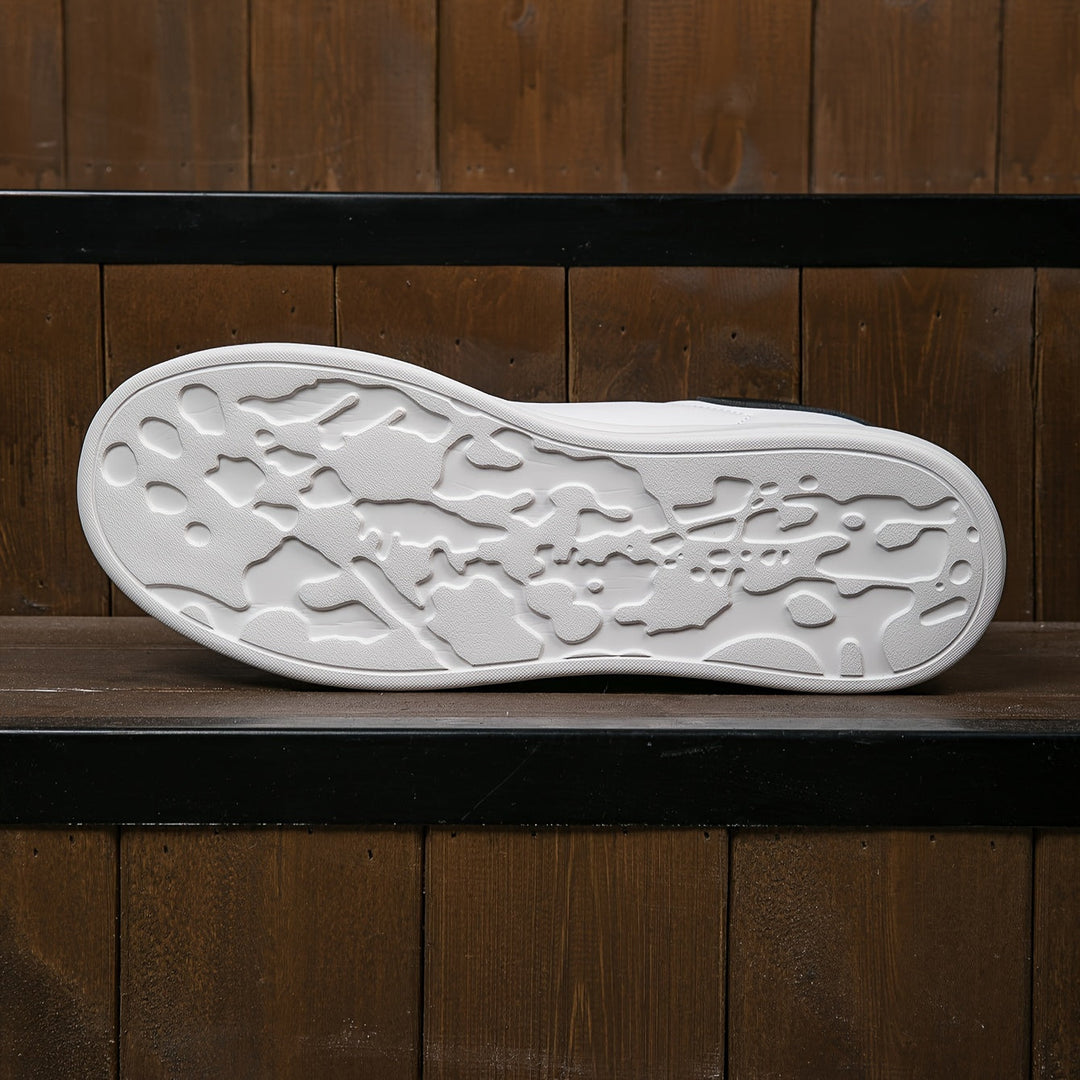 Women’s Sneakers – Supportive and Stylish Everyday Footwear