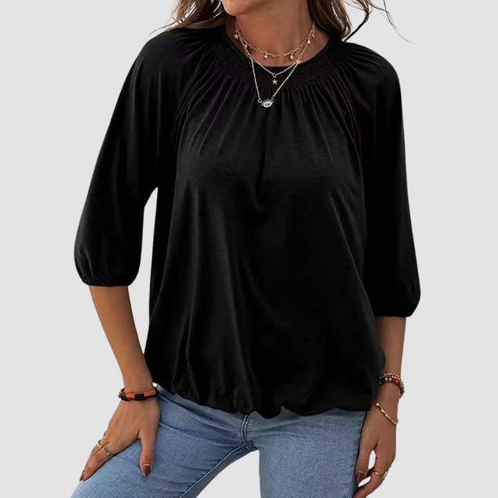 Loose-Fit Women’s Top with Half Sleeves