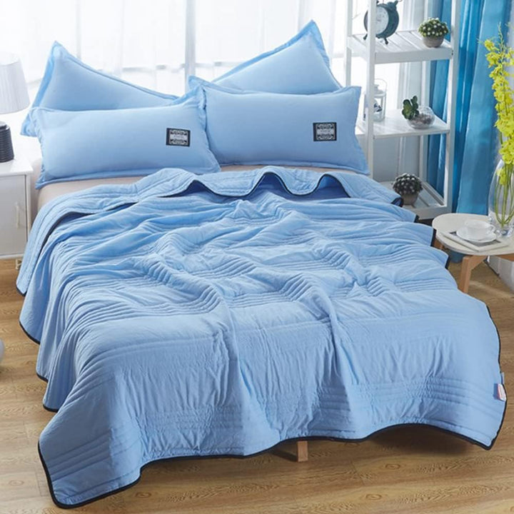Cooling Summer Blanket with Dual-Sided Technology
