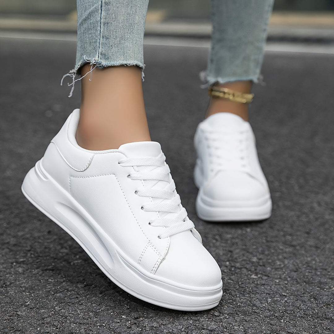 Women’s Sneakers – Supportive and Stylish Everyday Footwear