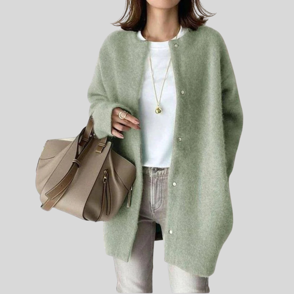 Elegant Cardigan – Refined Knit Layer