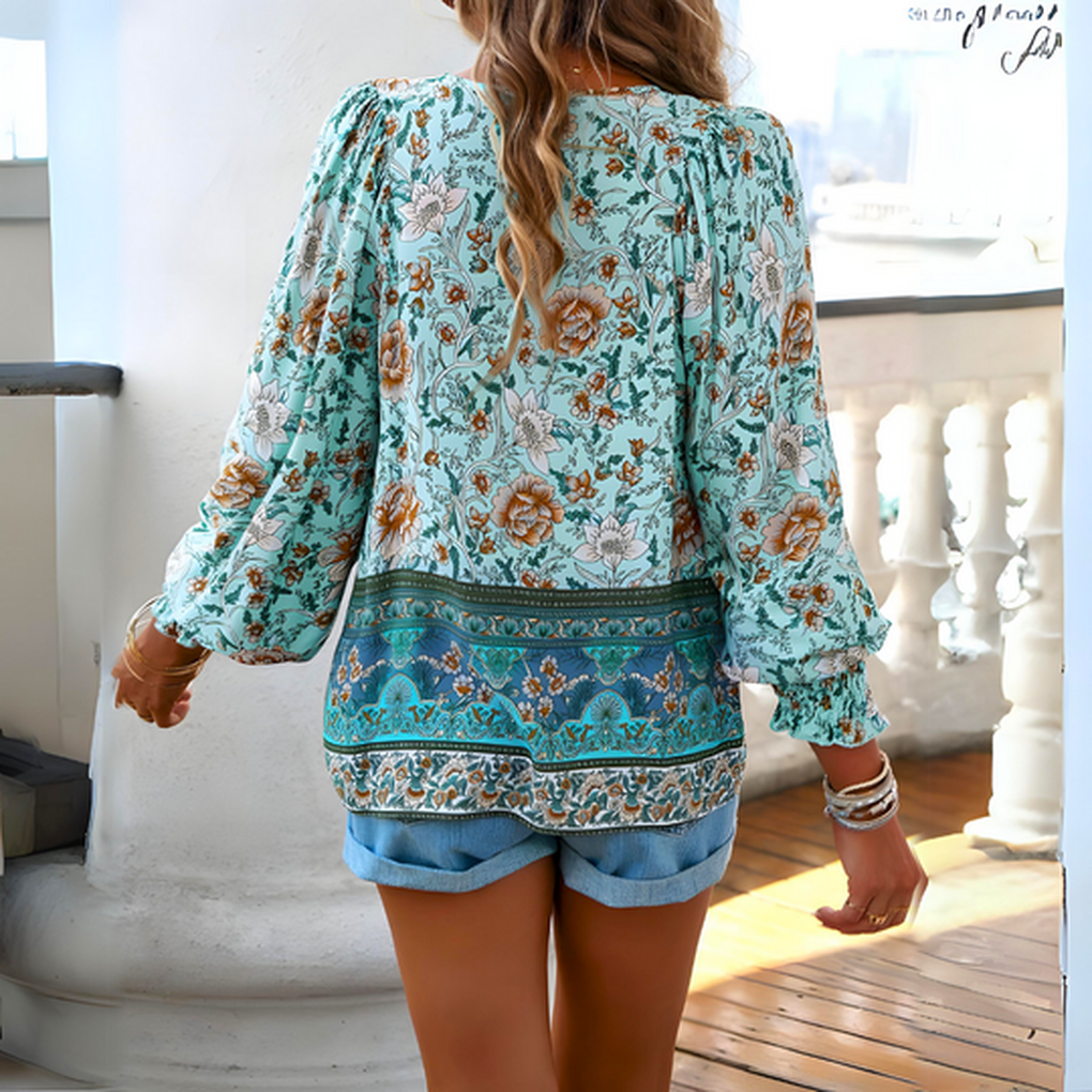 Women’s Floral Blouse – Modern Everyday Wear