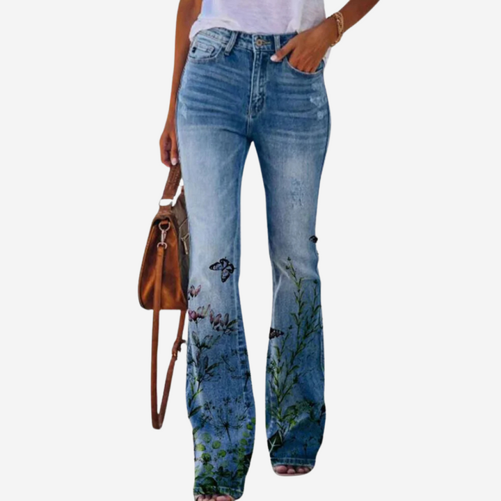 Jeans – Trendy Flared Jeans for a Modern Look