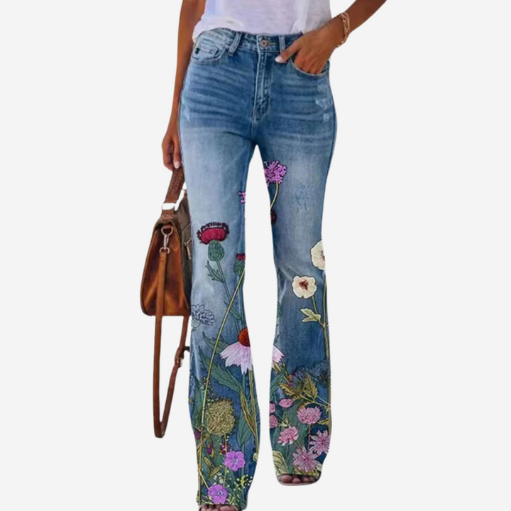 Jeans – Trendy Flared Jeans for a Modern Look