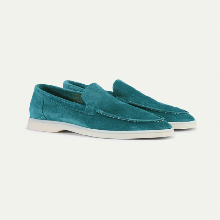 Suede Loafers – Timeless Style and Versatility