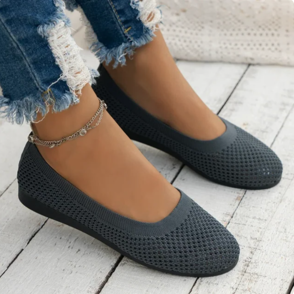 Women’s Fashion Slip On Flats for Summer Comfort
