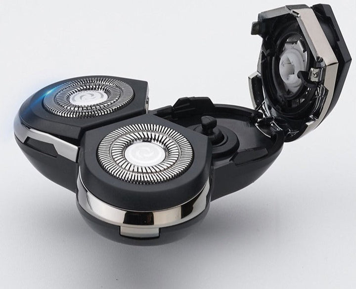 Rechargeable wet and dry shaver