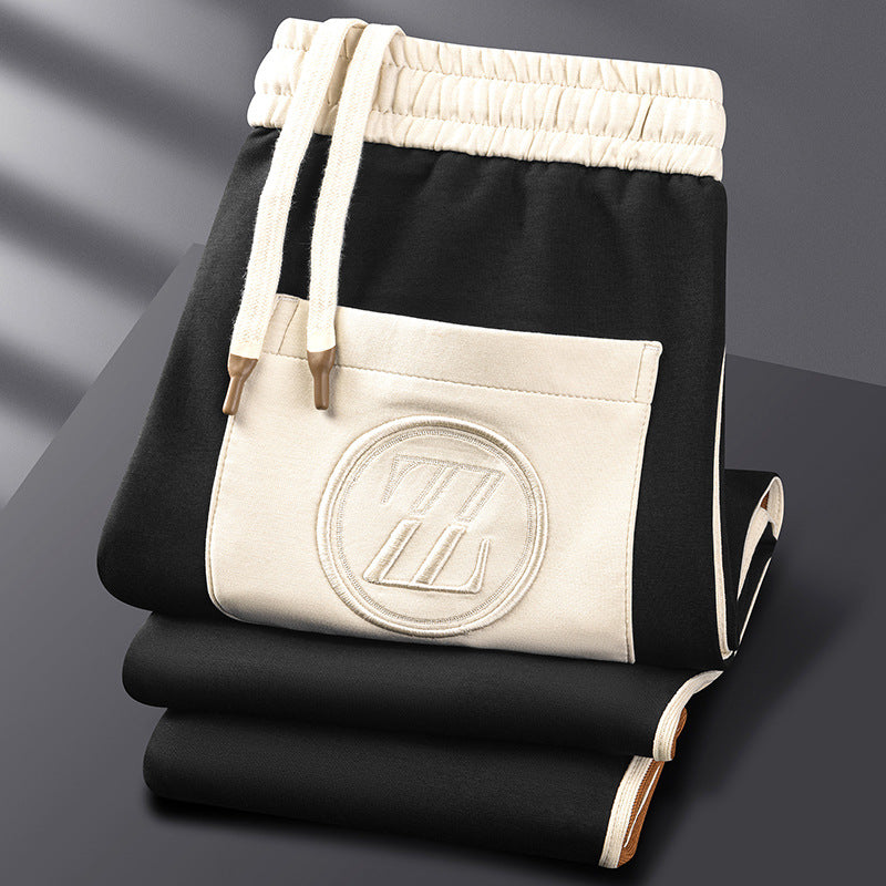 The Tracksuit – The Perfect Blend of Style and Ease