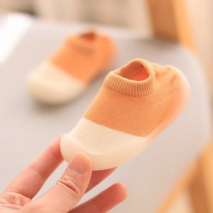 Flexible Barefoot Kids’ Shoes