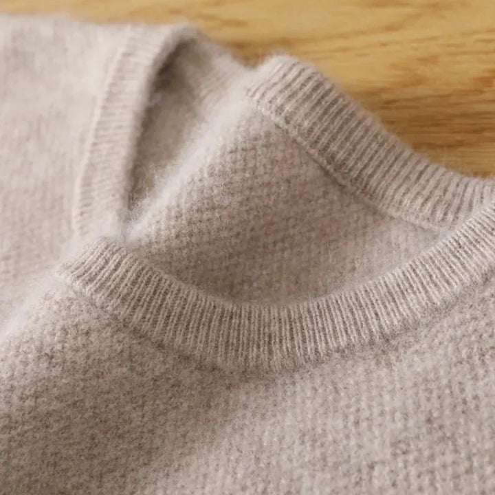 Men’s Sweater – Elegant Scandinavian Style