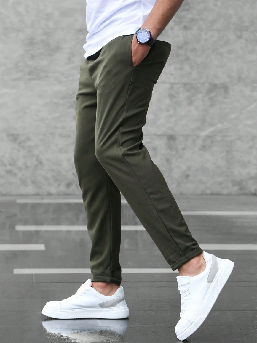 Men’s Stretch Trousers – Modern Fit for Work and Casual Wear