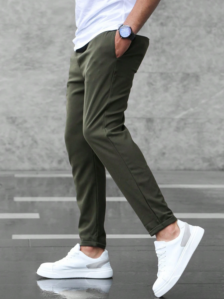 Men’s Stretch Trousers – Modern Fit for Work and Casual Wear