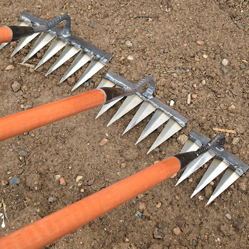 Garden Rake – Efficient Tool for a Tidy, Thriving Garden