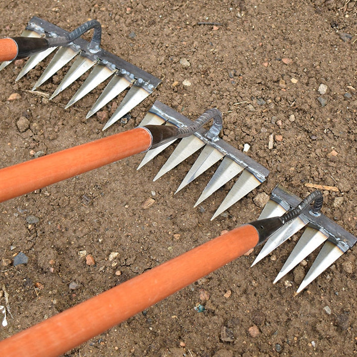 Garden Rake – Efficient Tool for a Tidy, Thriving Garden