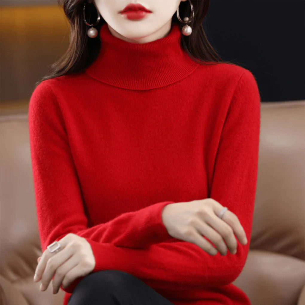 Women’s Fine-Knit Turtleneck Sweater