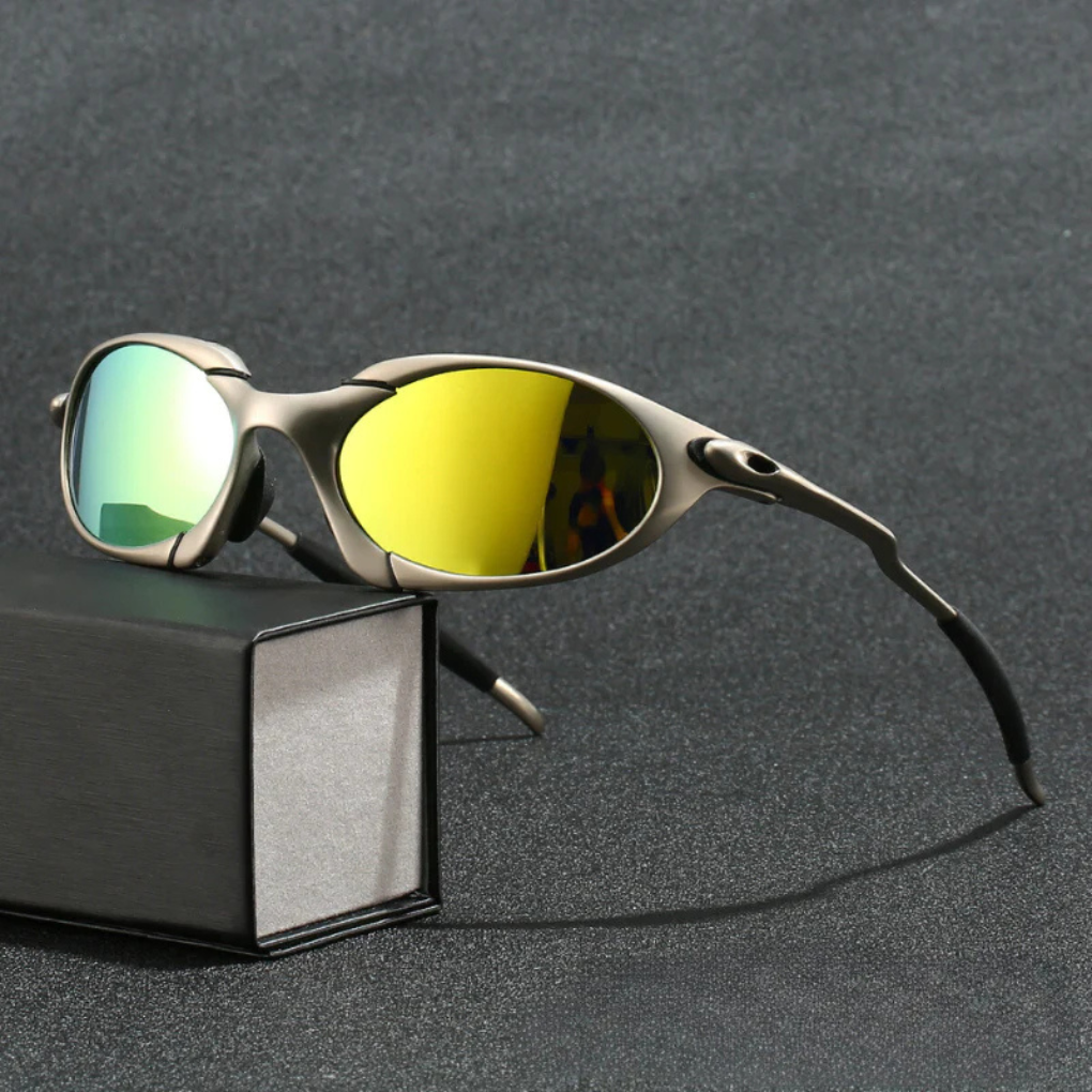 Sporty Men’s Polarized Sunglasses