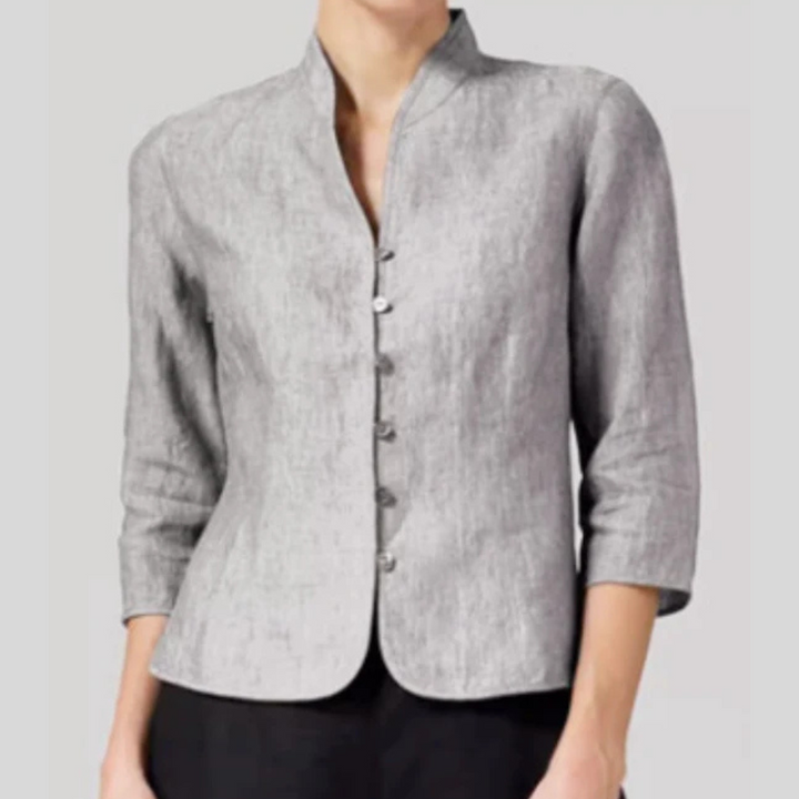 Women’s Stand-Collar Blouse – Chic Details with Versatile Flair