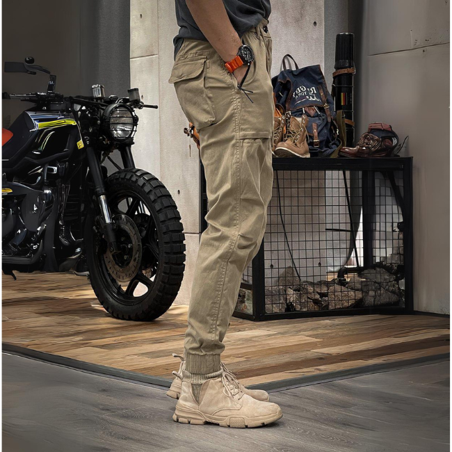 Stretch Cargo Pants for the Modern Men on the Go