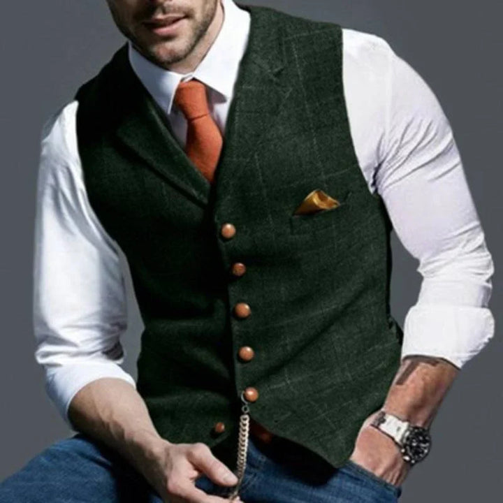 Men’s Checked Waistcoat – Elegant with Versatile Appeal