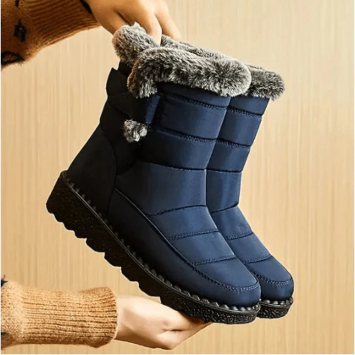 Women’s Winter Boot — Weather-Shield Style for Cold Days